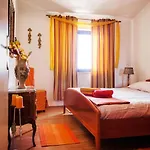 By The Sea - 15237 Apartman