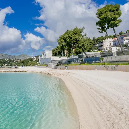 Apartment By The Sea - 15237 Trogir